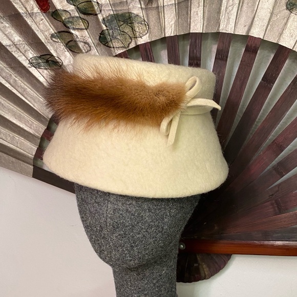 Vintage Fur Trim Hat - Picture 1 of 4